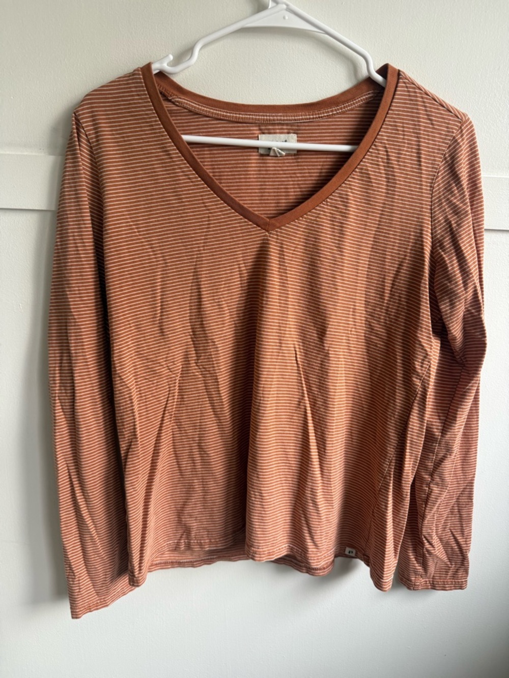 Pact Softspun V Neck Long Sleeve Tee Organic Cotton Stripe Size Medium